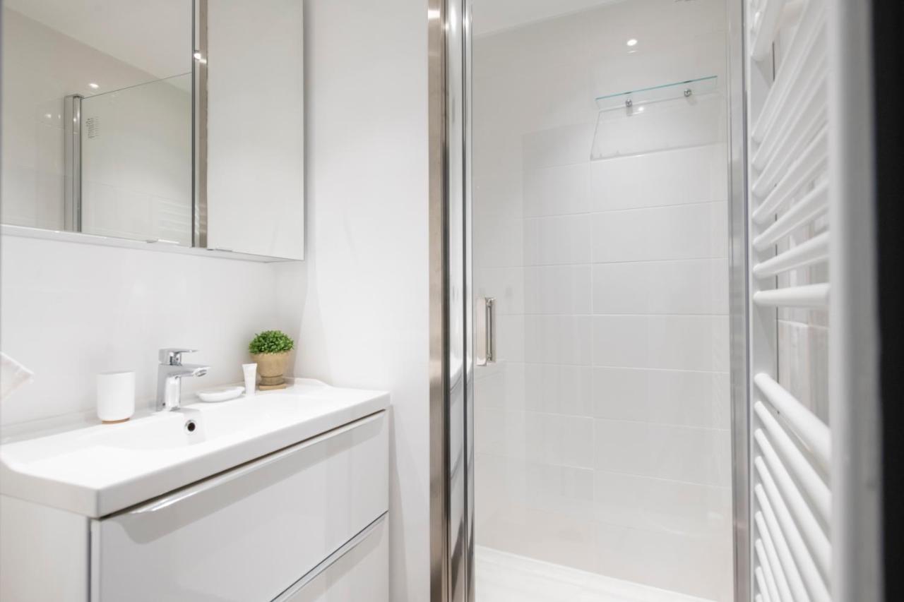 Suite Volupte Classee 3 Etoiles Avec Vue Sur Jardin, Climatisation Montpellier Exterior foto