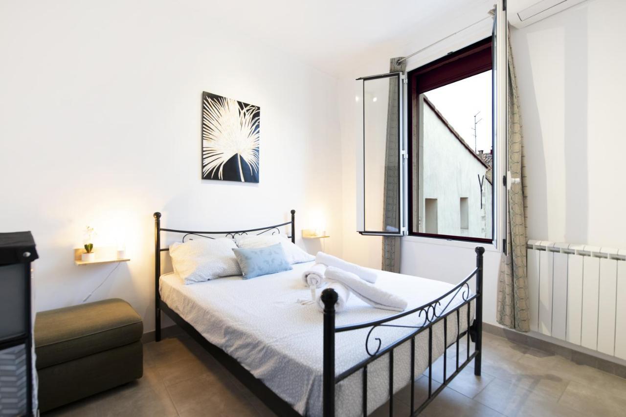 Suite Volupte Classee 3 Etoiles Avec Vue Sur Jardin, Climatisation Montpellier Exterior foto