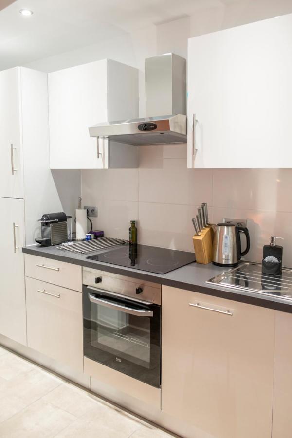 Suite Volupte Classee 3 Etoiles Avec Vue Sur Jardin, Climatisation Montpellier Exterior foto